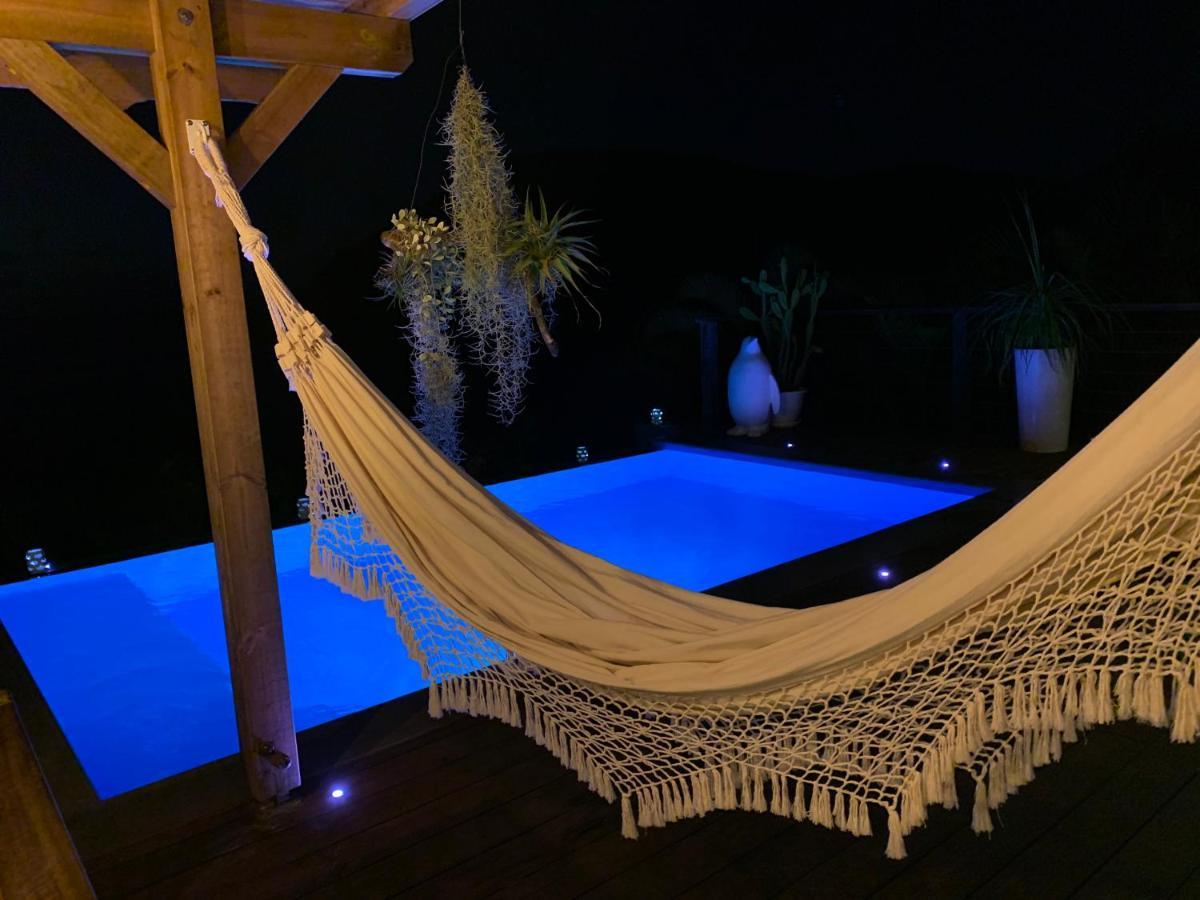 דסהייס Villa Pelican Lodge מראה חיצוני תמונה